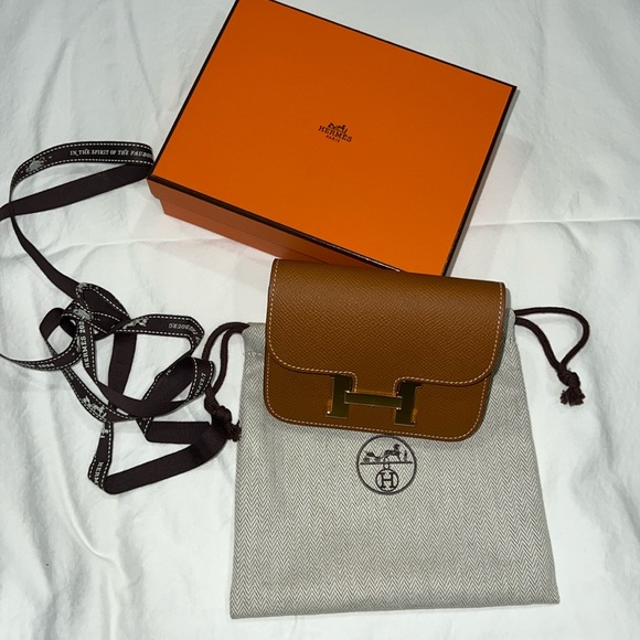 Hermes
Constance Slim Wallet Evercolor - Picture 4 of 12